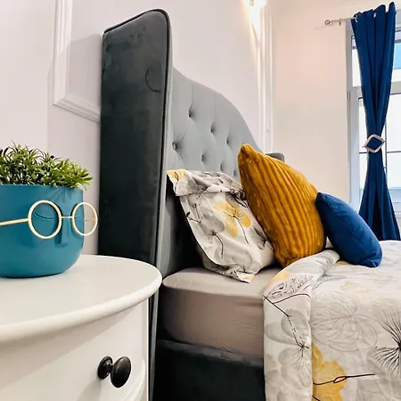 Luxury Ultacental דירה